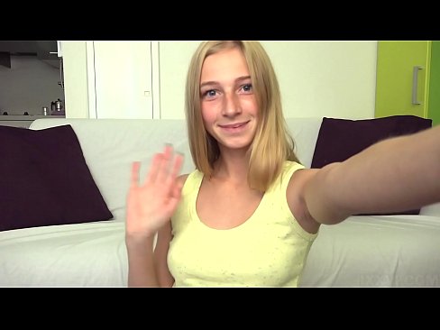 ❤️ Когда мне скучно, я лениво мастурбирую свою розовую писечку ️❌ Порево на tuberxxx.ru ❌️