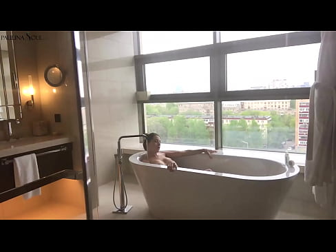 ❤️ Потрясающая Малышка Страстно Дрочит Киску в Ванной ️❌ Порево на tuberxxx.ru ❌️